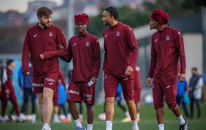 "Trabzonspor'un Fethiyespor Maçına Dair İlk 11'i Açıklandı: Tek Amaç, Grup Liderliği!"