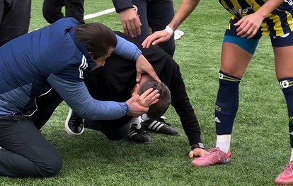 Yüksekovaspor - Fenerbahçe maçında şok olay! Tribünden atılan cisimle yaralandı